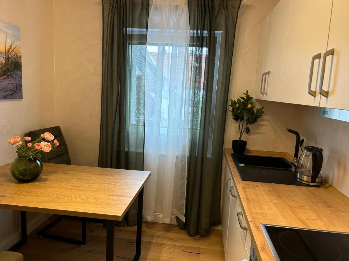 Fewo By Hd Mit Parkplatz, Wallbox, Wintergarten Bad Salzuflen Exteriör bild